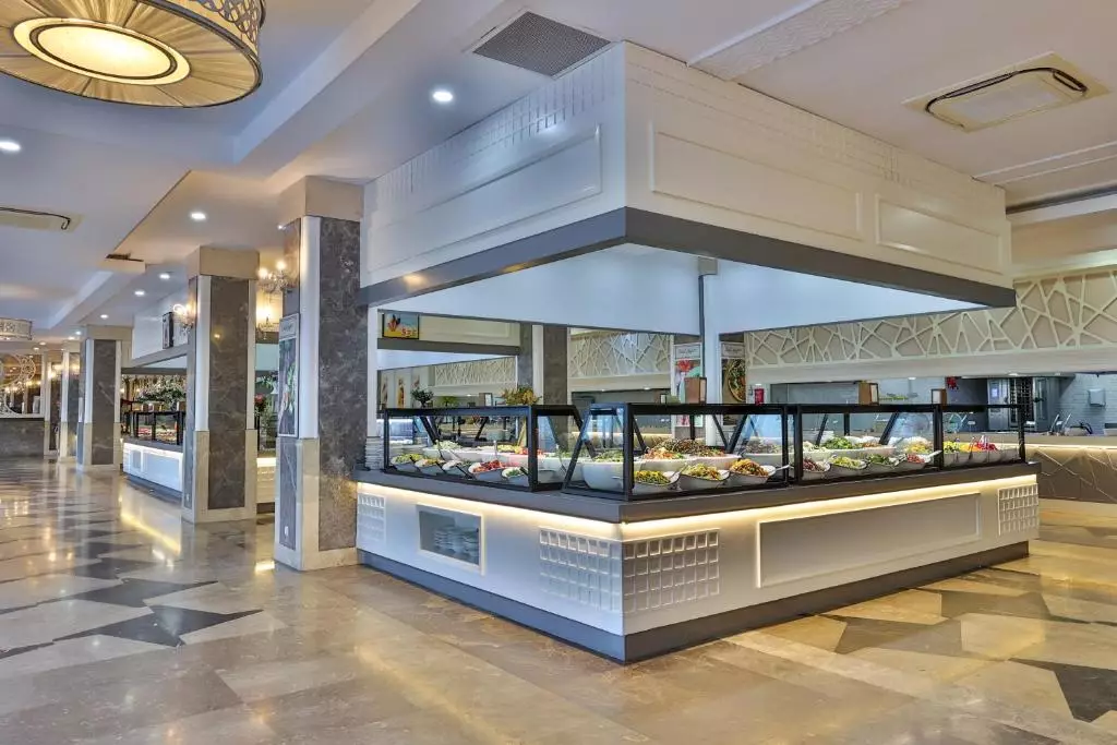 اسنک بار هتل کریستال واترورد آنتالیا